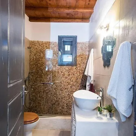 With Amazing Balcony View Of Mykonos Apartment *